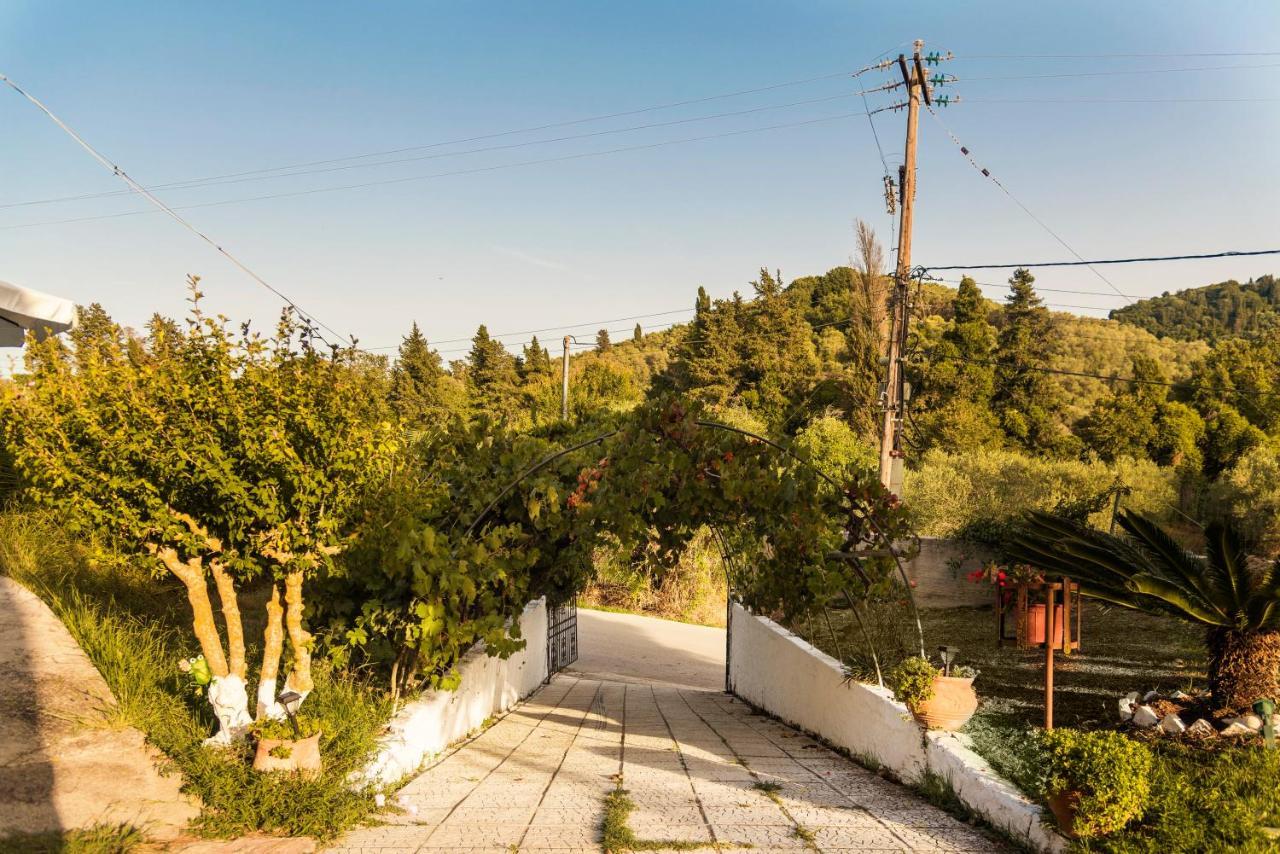 Vitaládes Corfu Country House מראה חיצוני תמונה